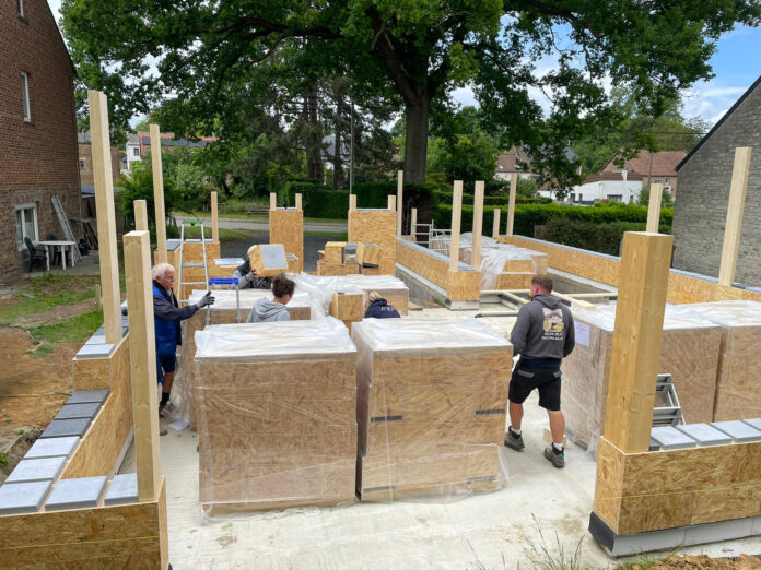 Gablok Flat-pack House System