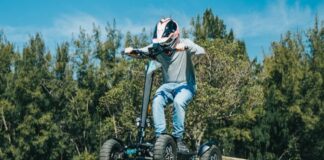 MIA Four X4 Stand-up Electric Scooter