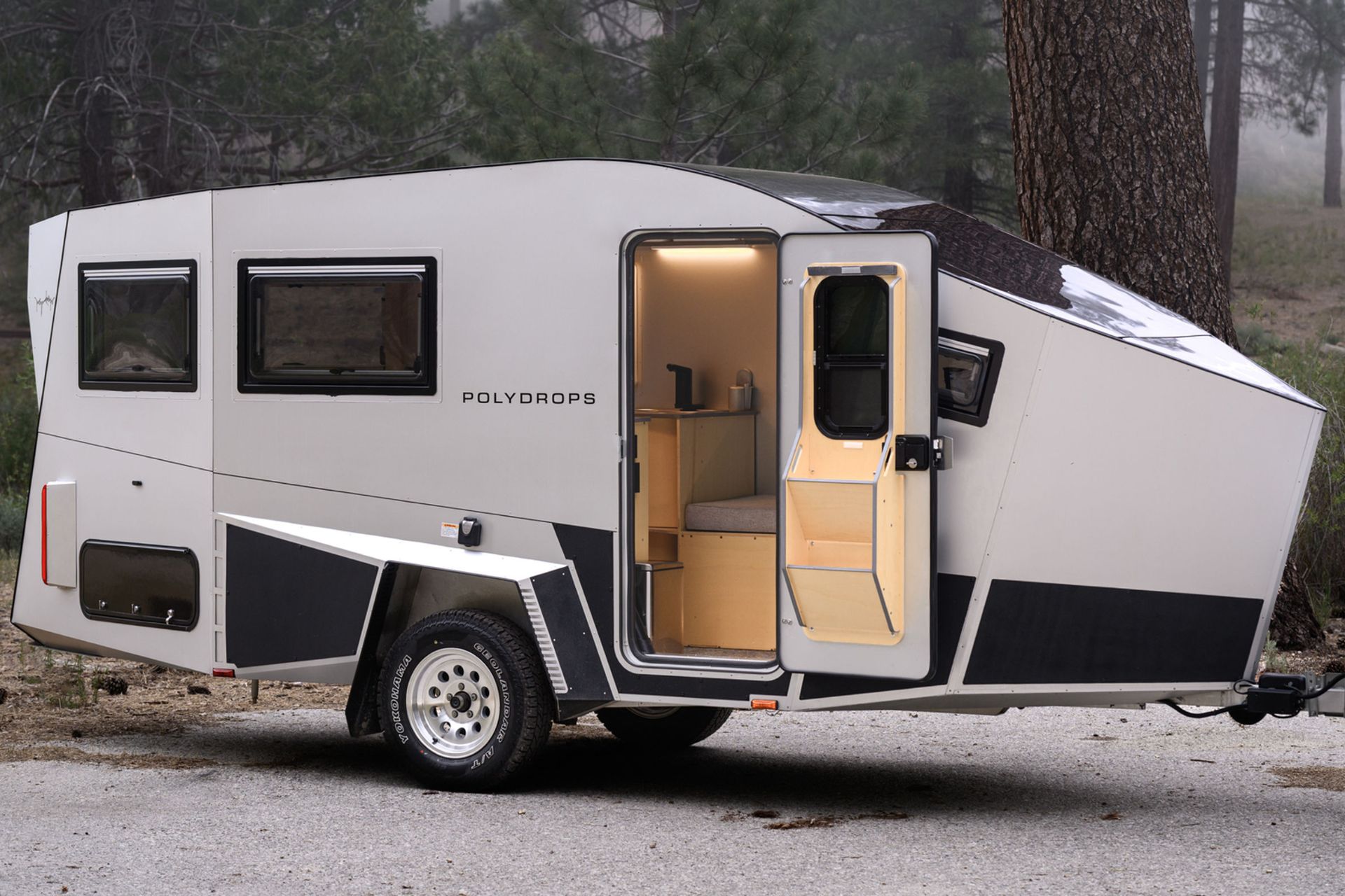 Polydrops P21X Off-grid Trailer Ground Clearance