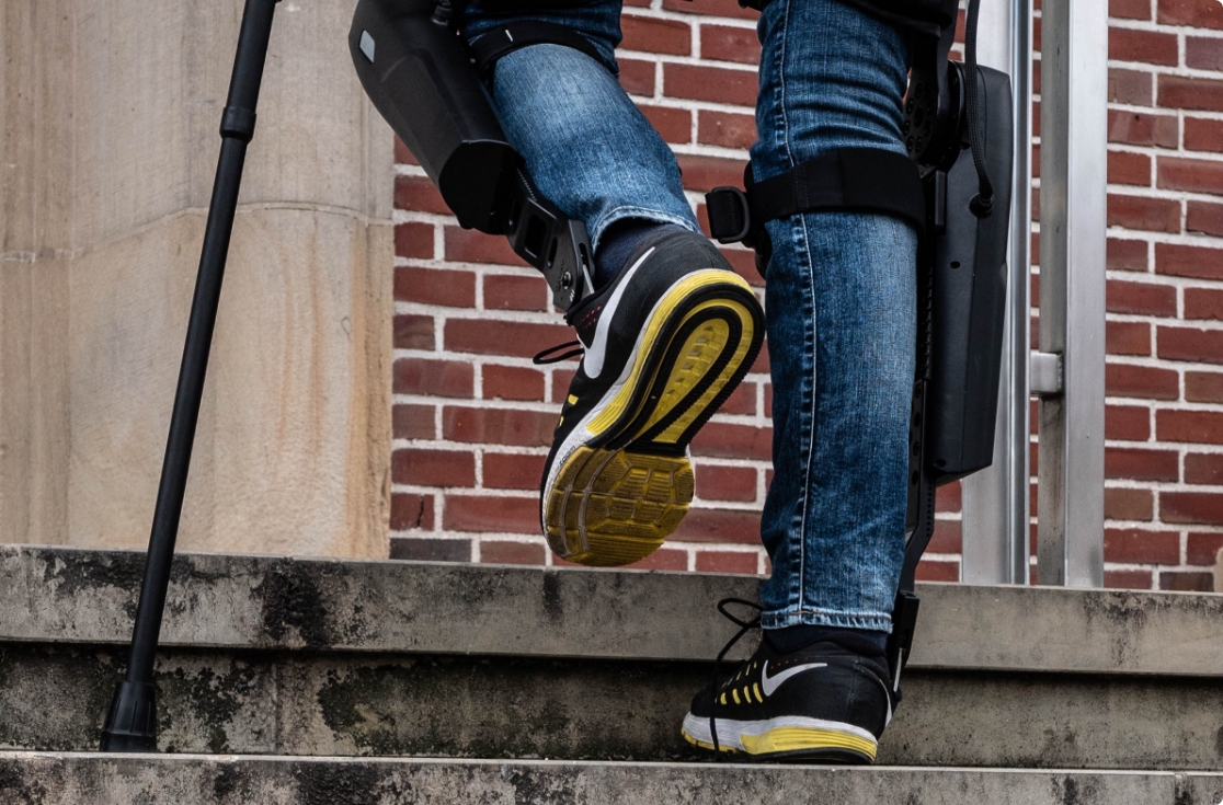 ReWalk 7 Exoskeleton Stair Curb Navigation