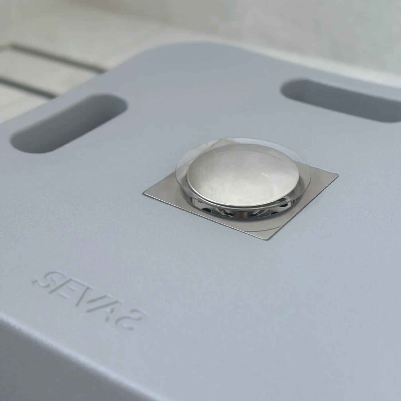 SEVAS Water Catcher Push-button Plug
