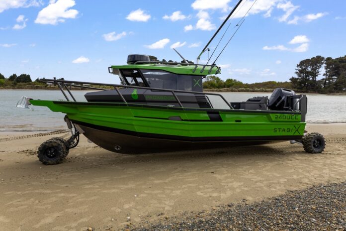 StabiX 240UCC Amphibious Boat No Trailer