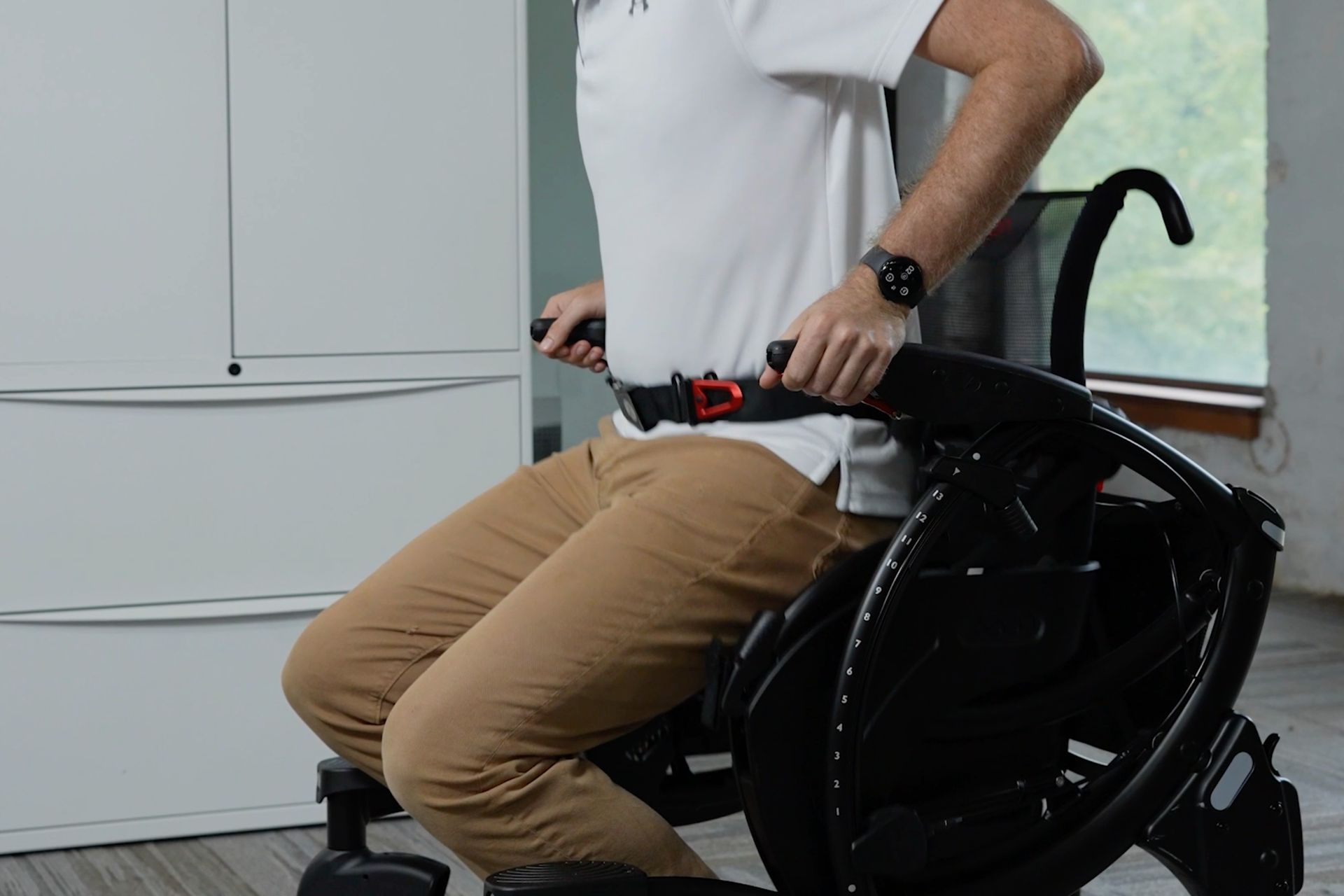 Zeen Mobility Device Lift Assistance