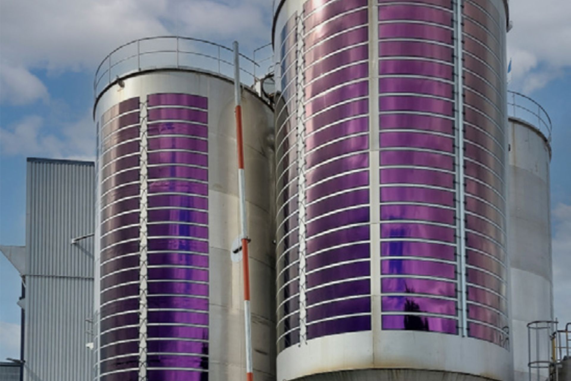 HeliaSol Organic Solar Film Curved Surface