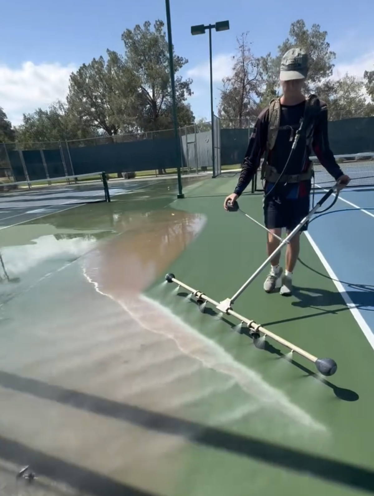 Hydra-Blade Court Cleaning System Six Nozzles