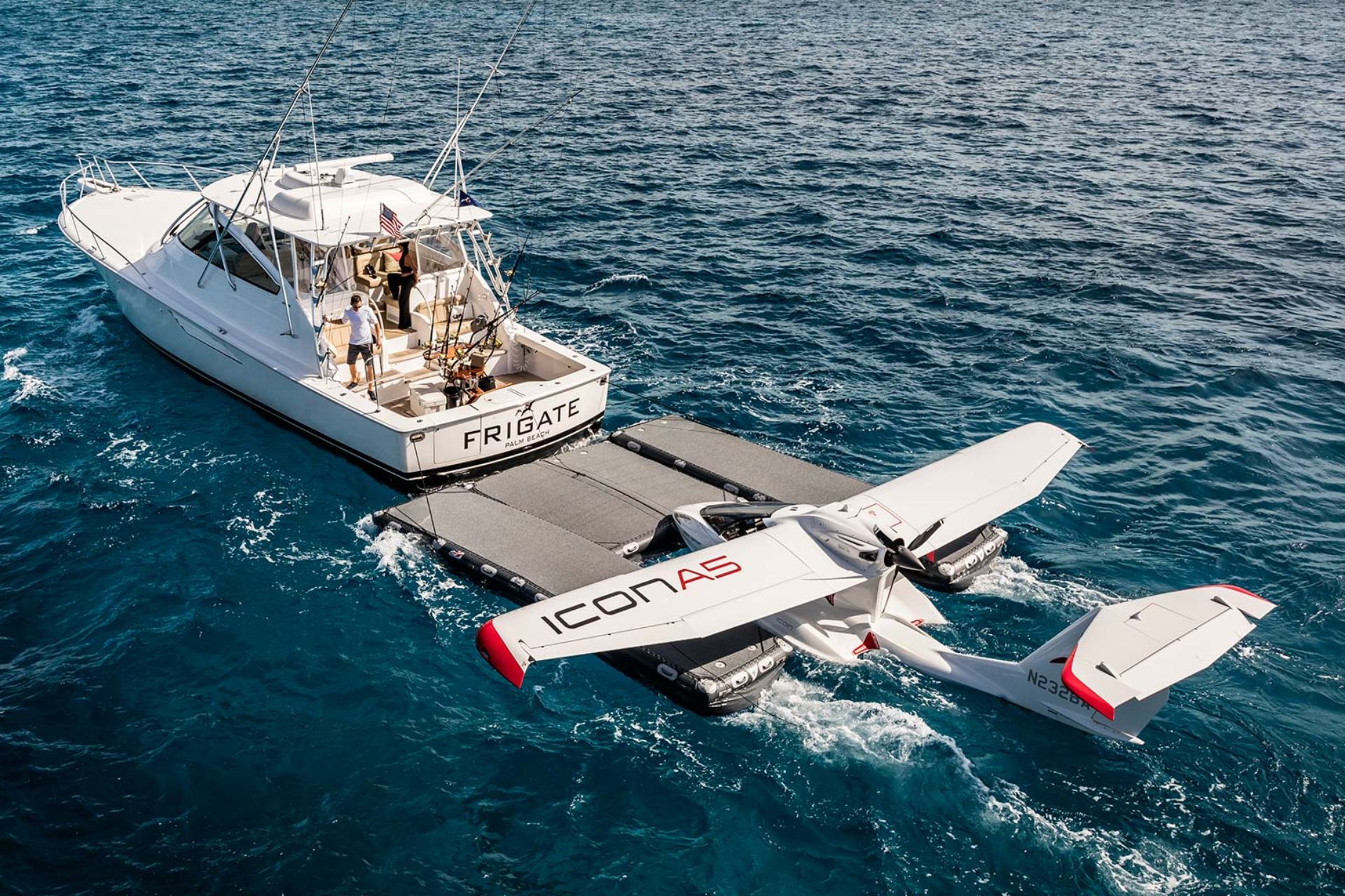 ICON A5 Amphibious Airplane Inflatable Dock