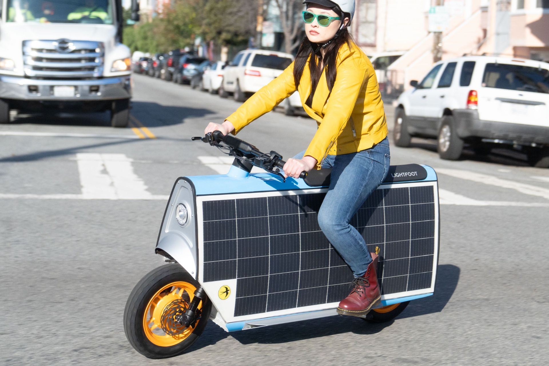 Lightfoot Solar Scooter Dual Hub Motors