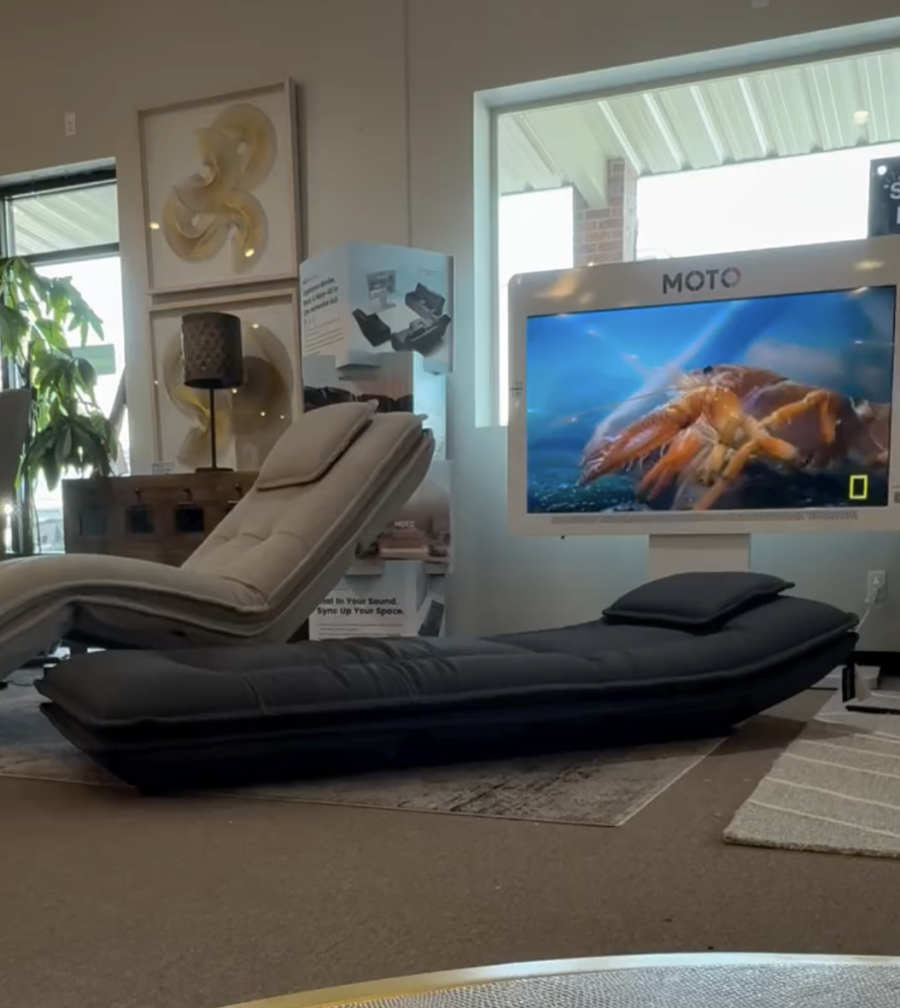 Moto Motion Recliner Lounge Chair Use Cases