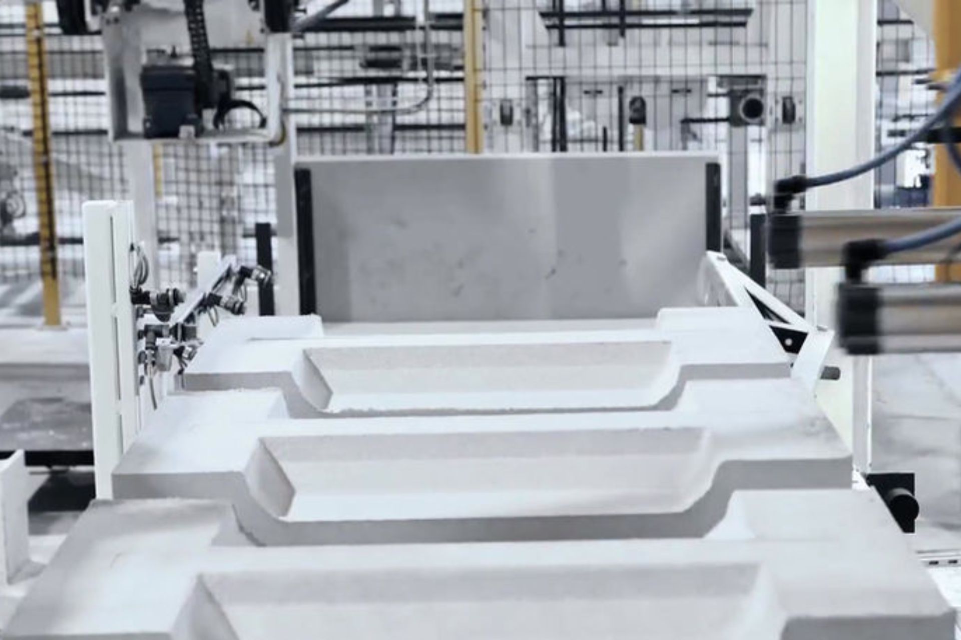 SYSTEM 3E Modular Dry-stack Construction
