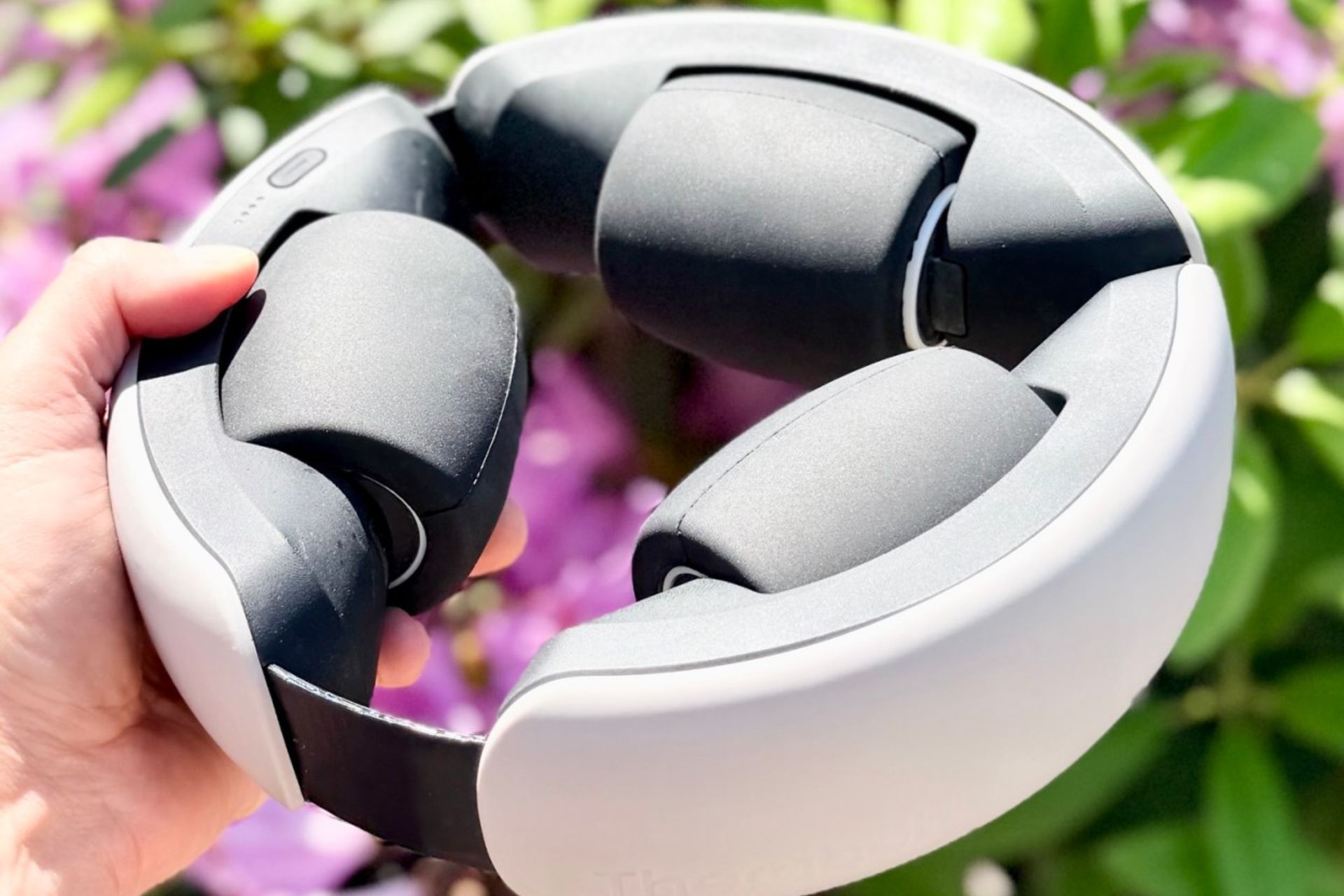 Therabot Hands-free Robotic Leg Massager Motors