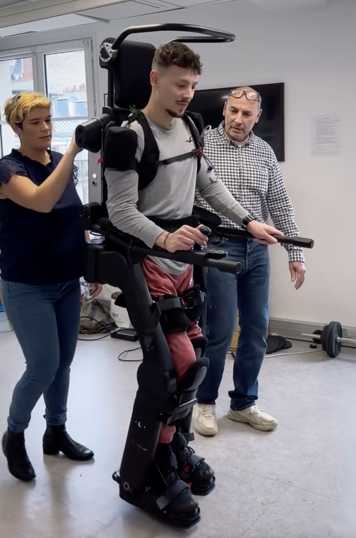 Wandercraft Eve Self-balancing Exoskeleton Natural Walk