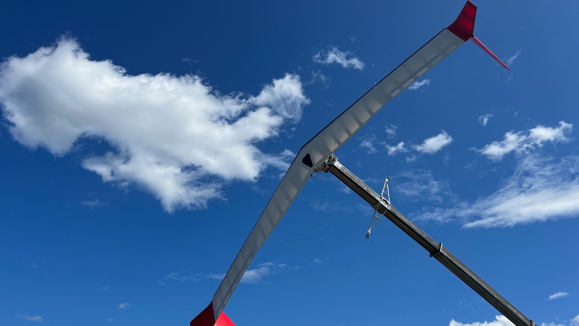 EnerKíte lightweight high-performance wing suspended outdoors