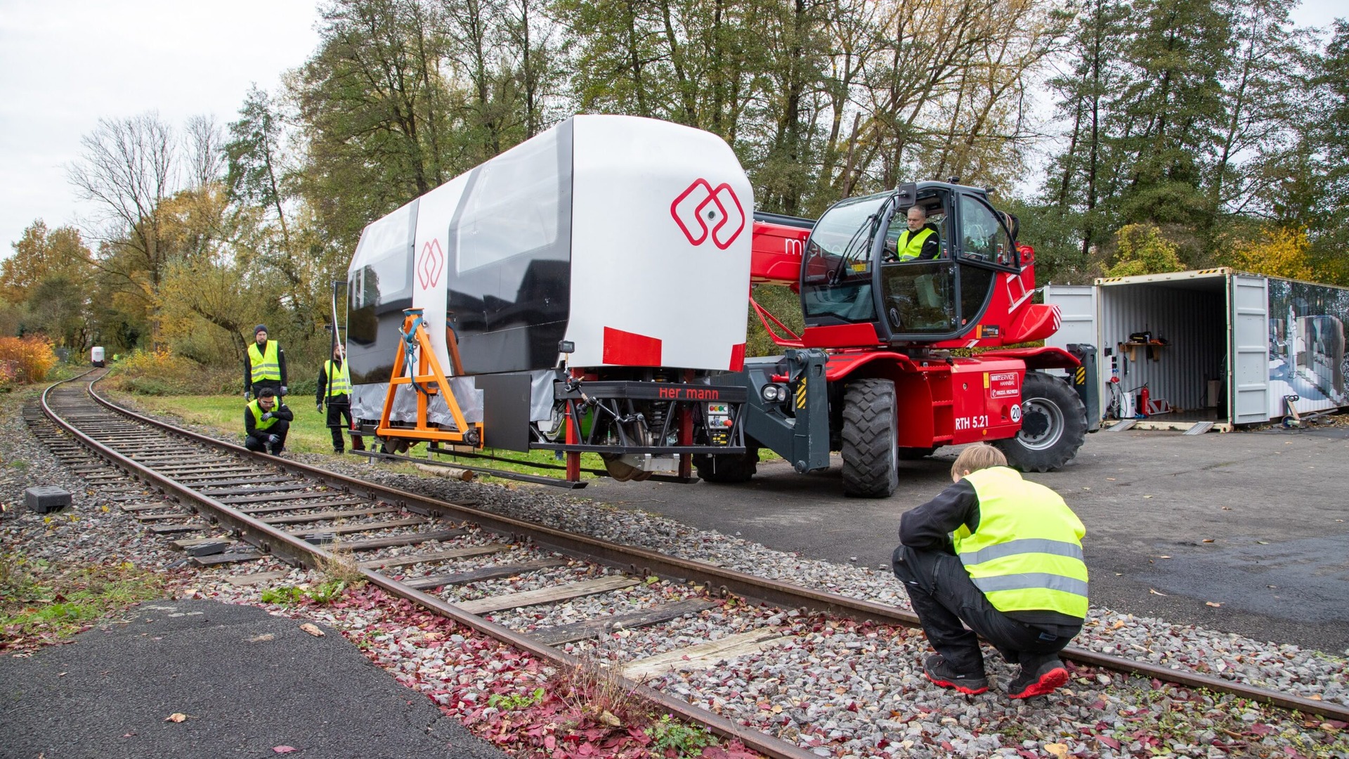 MONOCAB engineering demonstrator being positioned on the Extertal railway test track