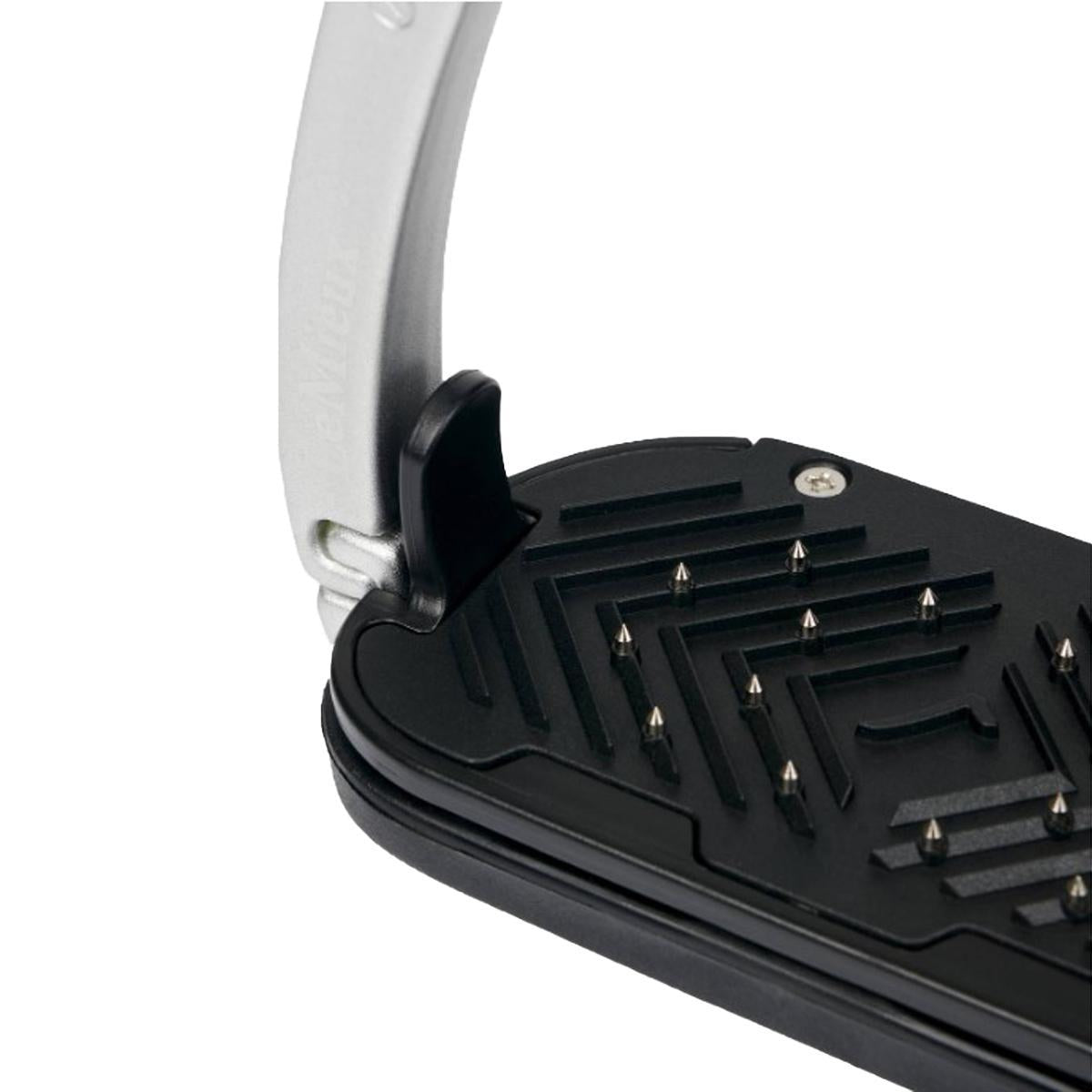 LeMieux Vector Control stirrup footplate with steel grip pins